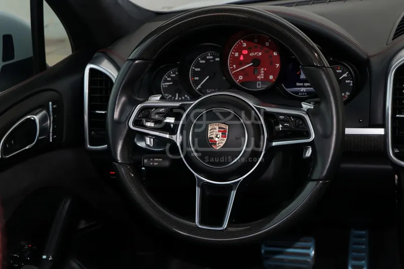 2016 بورش كايين جي تي اس