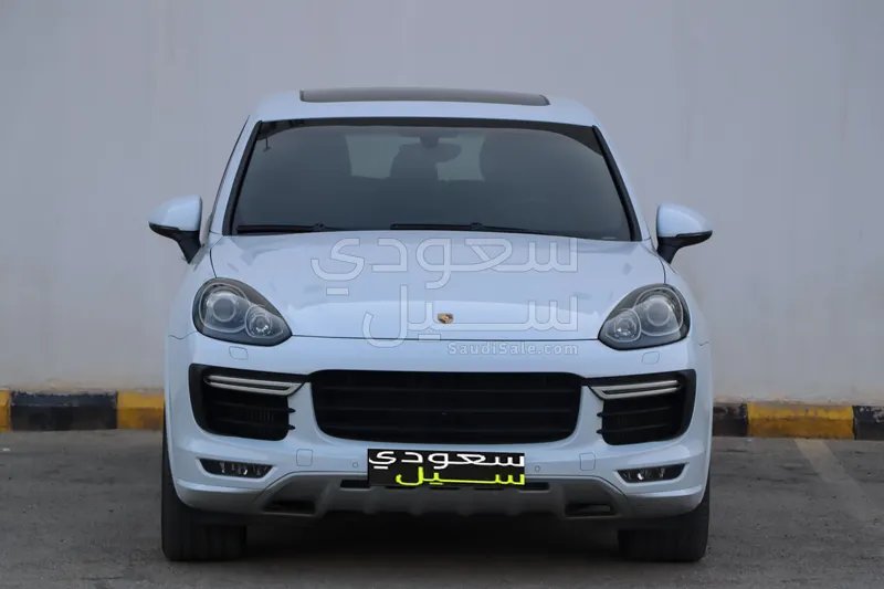 2016 بورش كايين جي تي اس