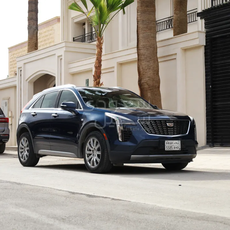 2021 كاديلاك اكس تي 4