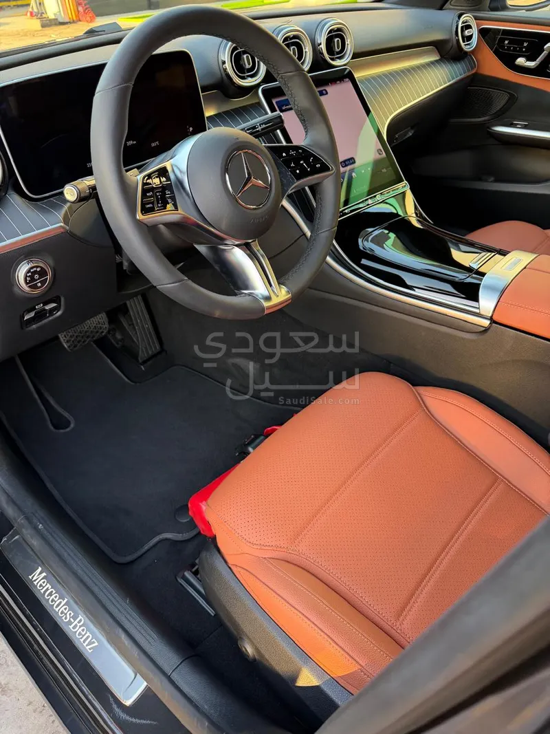 2025 Mercedes-Benz C 200