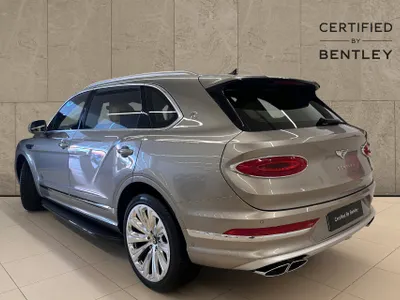 2025 بنتلي بنتايجا إي دابليو بي