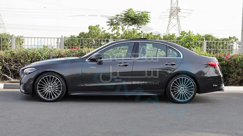 2026 مرسيدس - بنز سي 200 أي إم جي