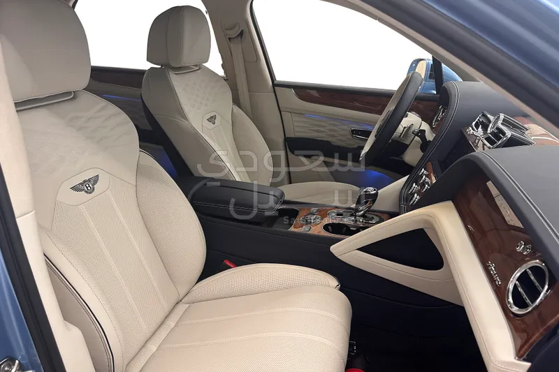 2025 بنتلي بنتايجا