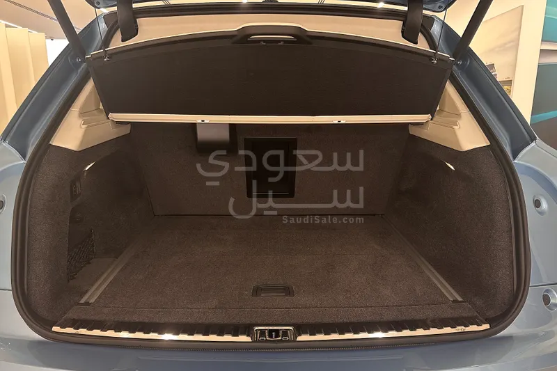 2025 بنتلي بنتايجا