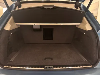 2025 بنتلي بنتايجا