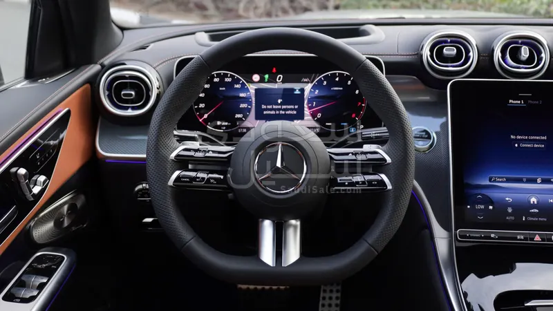 2026 مرسيدس - بنز جي إل سي 200 اي ام جي