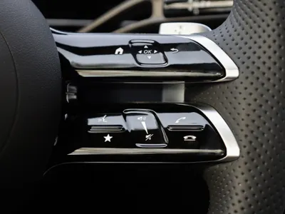 2026 مرسيدس - بنز جي إل سي 200 اي ام جي