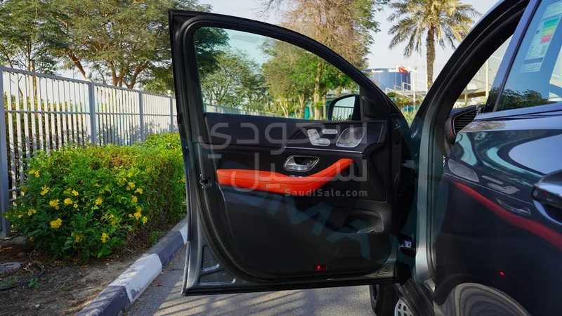 2026 مرسيدس - بنز جي إل إي 53 أي إم جي