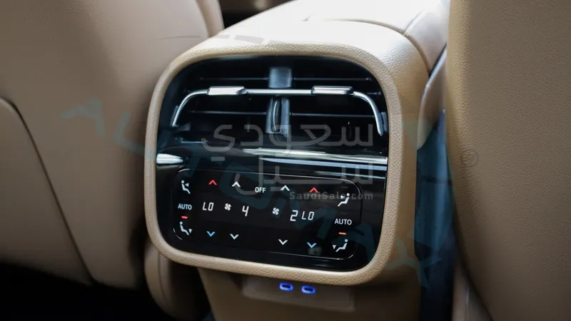 2026 مرسيدس - بنز إي 300 أي إم جي