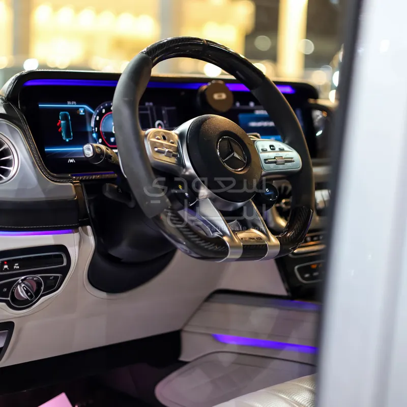 2022 مرسيدس - بنز جي 63 أي إم جي