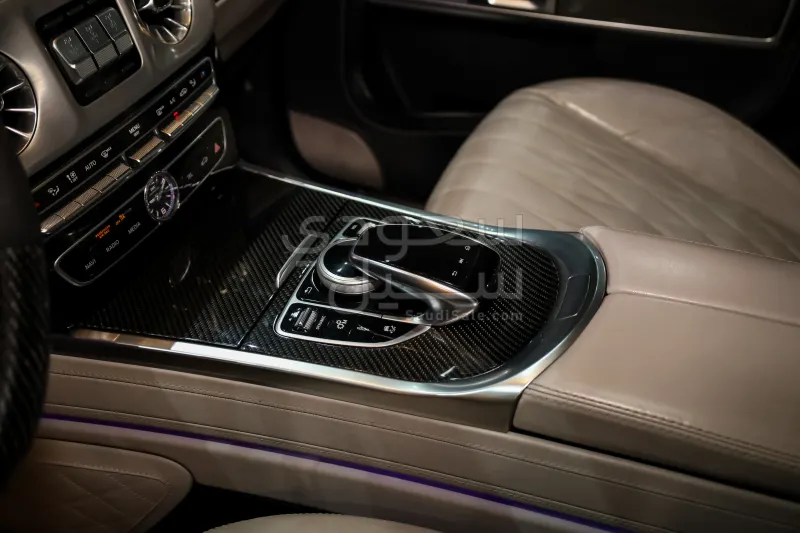 2022 مرسيدس - بنز جي 63 أي إم جي