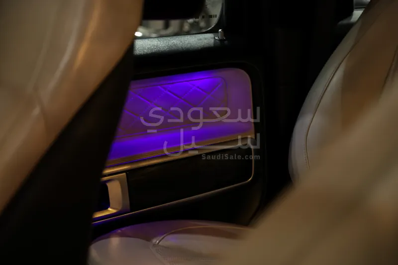 2022 مرسيدس - بنز جي 63 أي إم جي