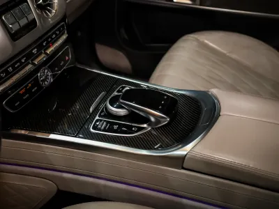 2022 مرسيدس - بنز جي 63 أي إم جي