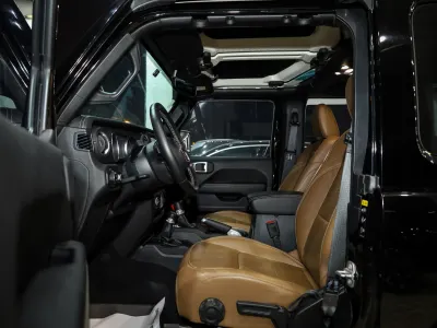 2020 جييب رانجلر صحارى