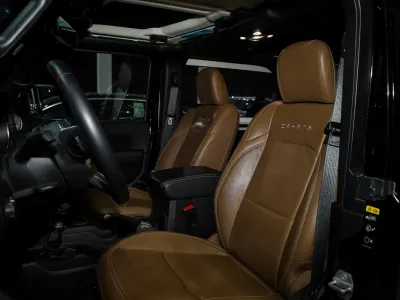 2020 جييب رانجلر صحارى