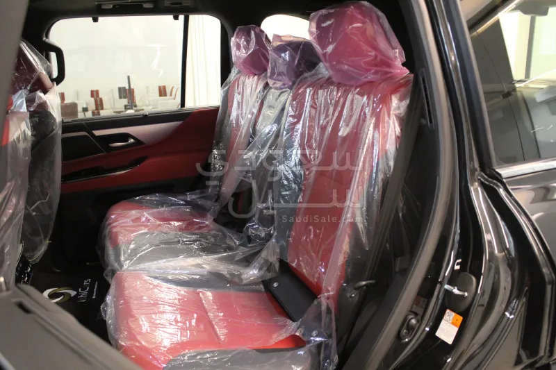 2026 لكزس إل إكس 600 إف