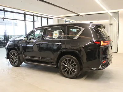 2026 لكزس إل إكس 600 إف