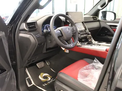 2026 لكزس إل إكس 600 إف