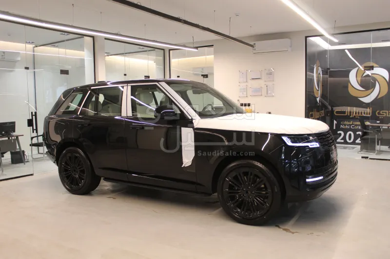 2026 لاند روفر رينج روفر اوتوبيوغرافي