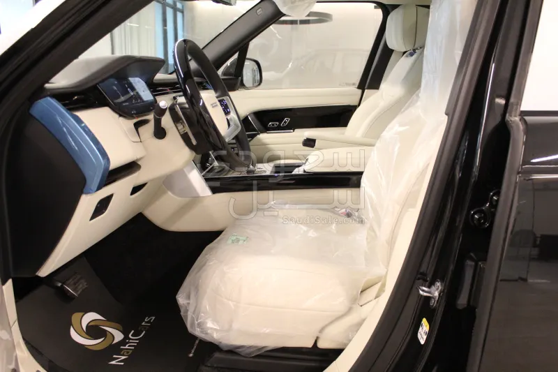 2026 لاند روفر رينج روفر اوتوبيوغرافي