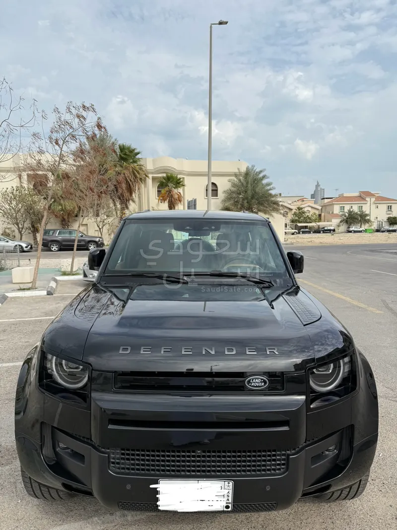 2026 لاند روفر ديفيندر اكس 110