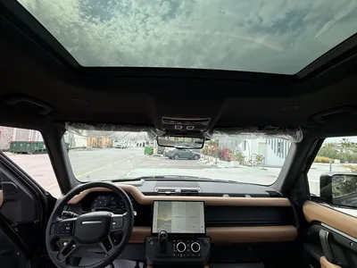 2026 لاند روفر ديفيندر اكس 110