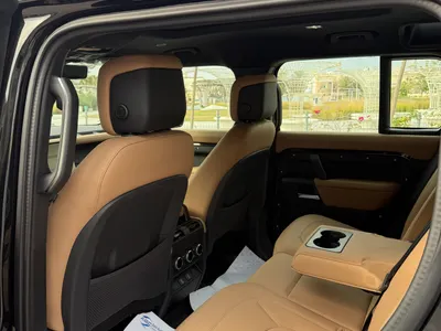 2026 لاند روفر ديفيندر اكس 110