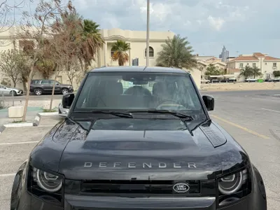 2026 لاند روفر ديفيندر اكس 110