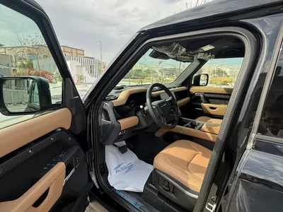 2026 لاند روفر ديفيندر اكس 110