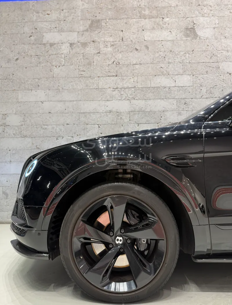 2018 بنتلي بنتايجا