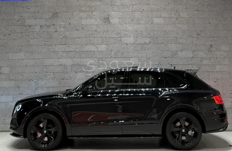 2018 بنتلي بنتايجا