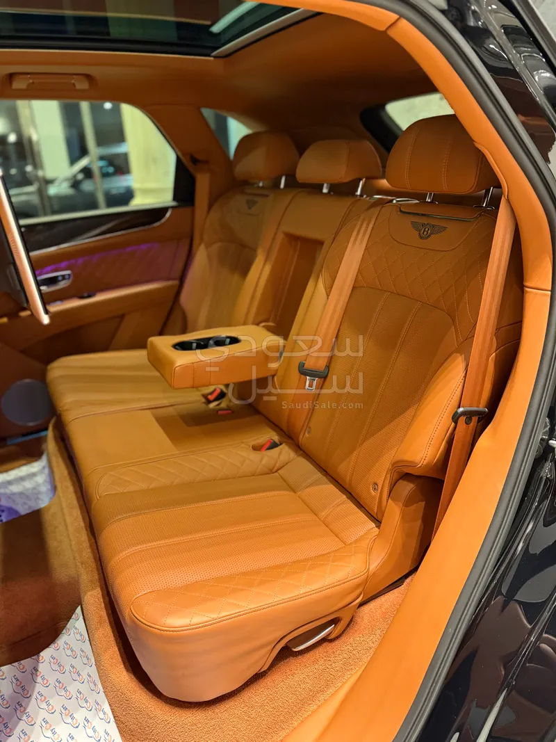 2018 بنتلي بنتايجا