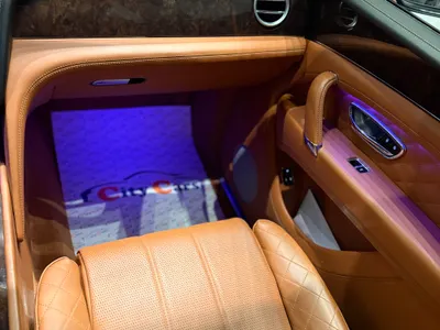 2018 بنتلي بنتايجا