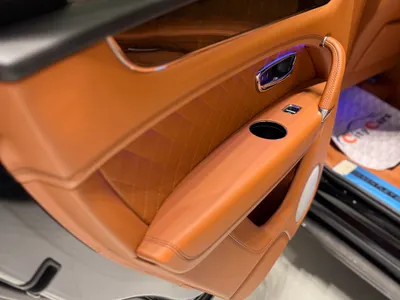 2018 بنتلي بنتايجا