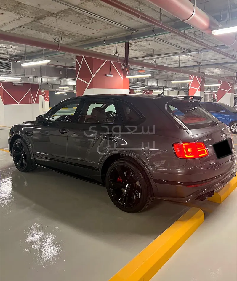 2020 بنتلي بنتايجا اس