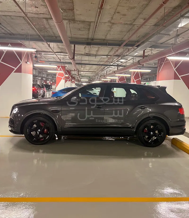 2020 بنتلي بنتايجا اس