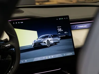 2025 لوتس ايميا اس