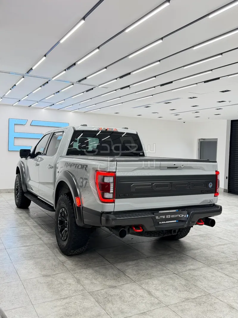 2023 فورد اف 150 رابتور