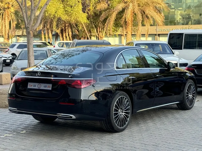 2026 مرسيدس - بنز إي 200