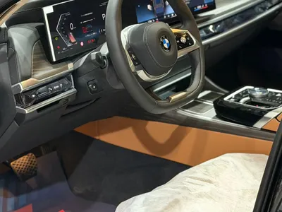 2026 بي ام دبليو الفئة السابعة 735أي