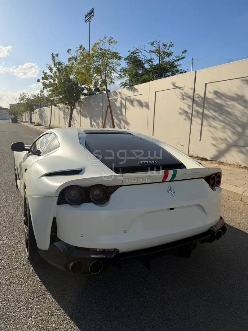 2018 فيراري 812 سوبر فاست
