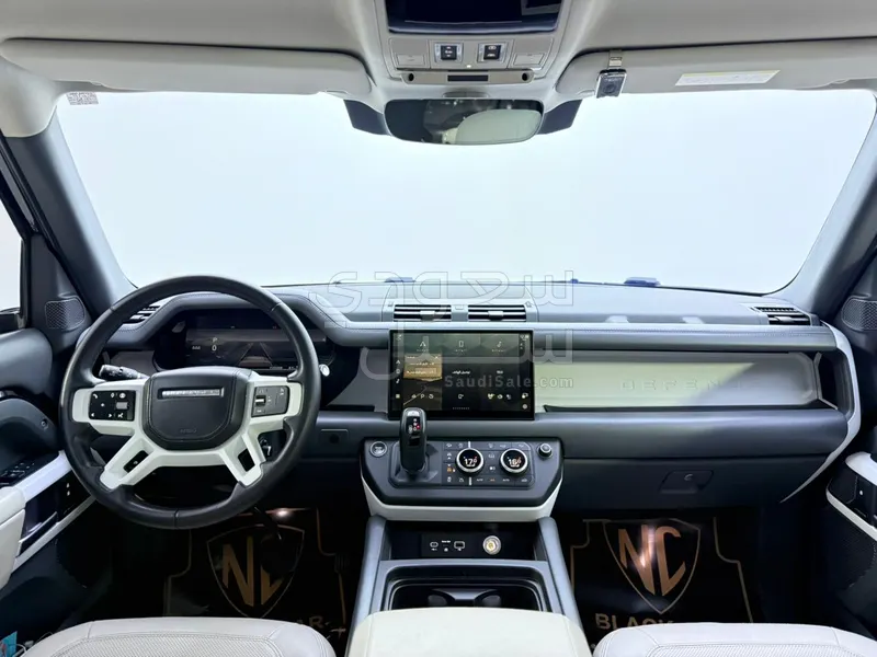 2024 لاند روفر ديفيندر اس اي