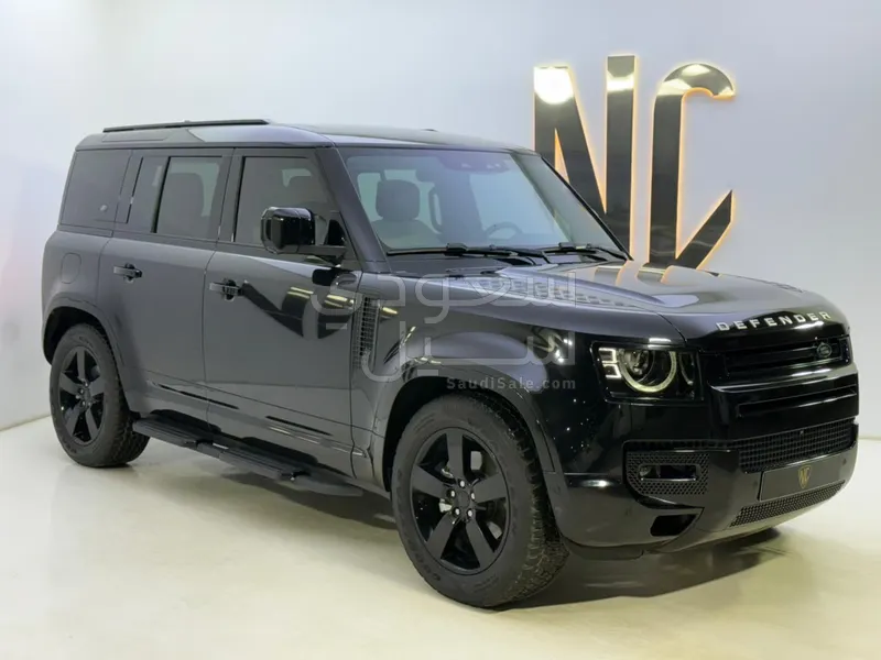 2024 لاند روفر ديفيندر اس اي