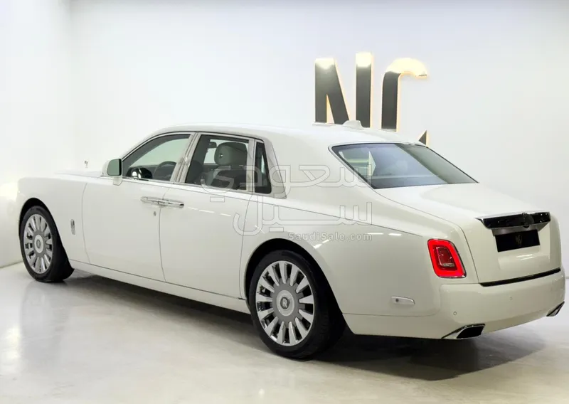 2022 رولز رويس فانتوم
