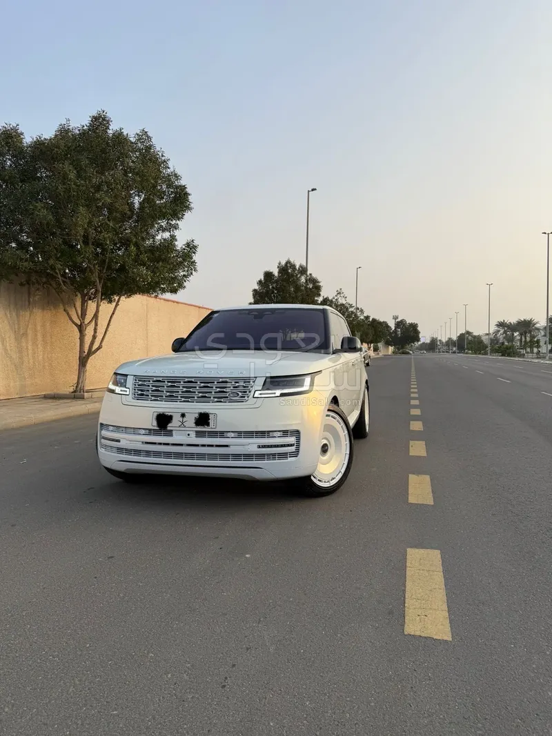 2023 لاند روفر رينج روفر فوج اوتوبيوغرافي