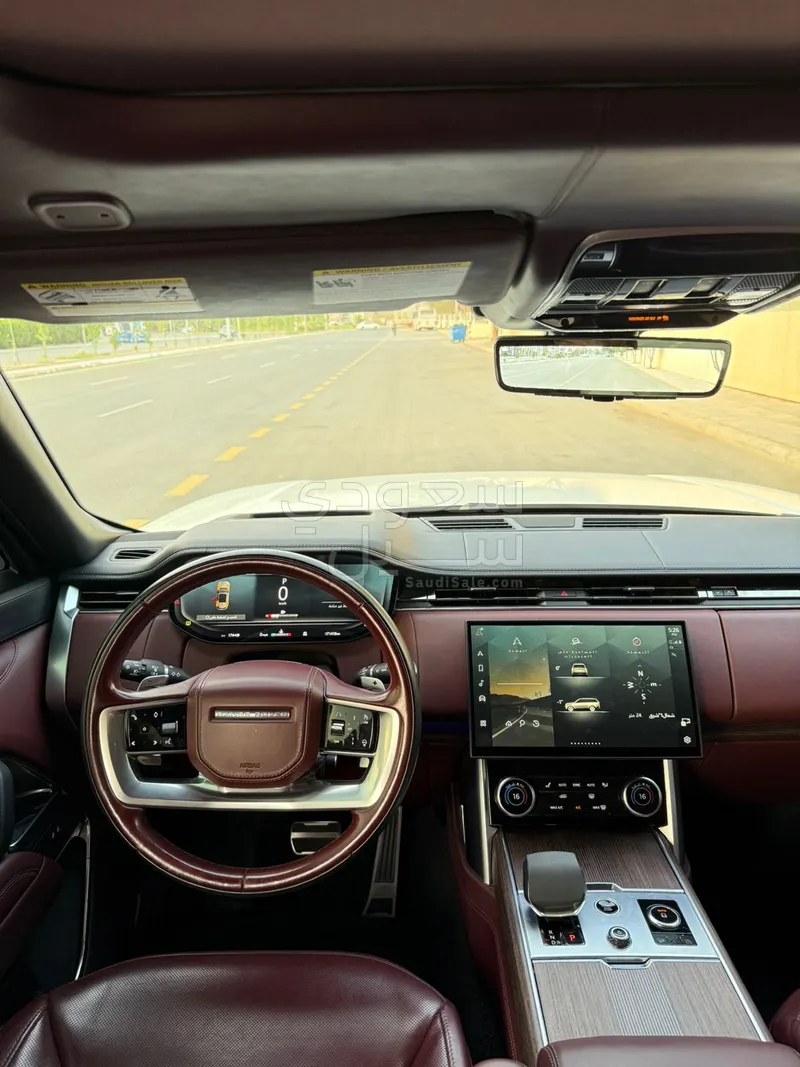 2023 لاند روفر رينج روفر فوج اوتوبيوغرافي