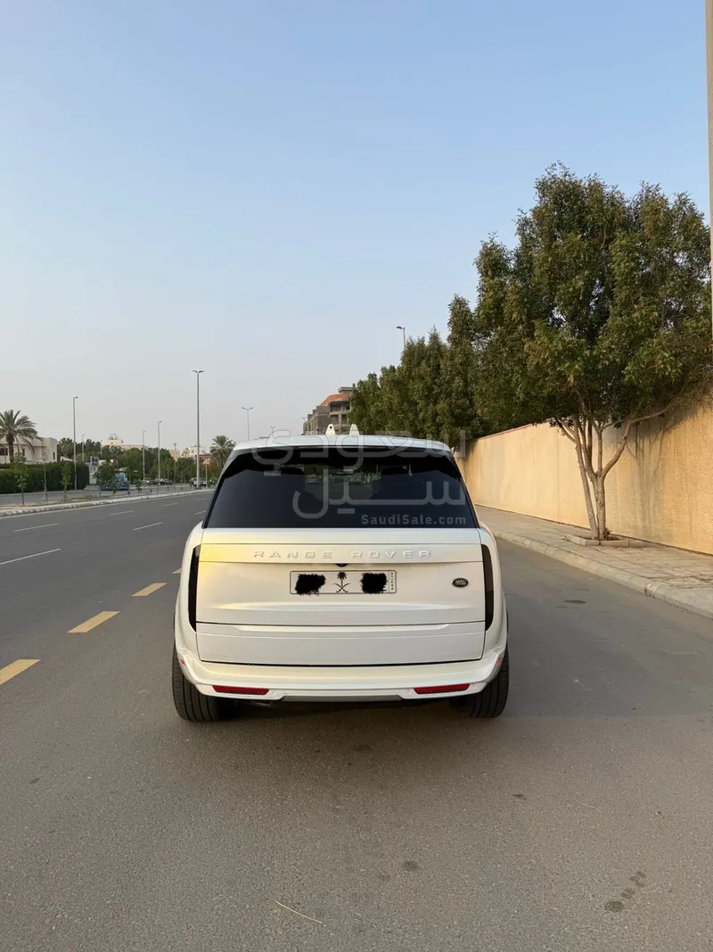 2023 لاند روفر رينج روفر فوج اوتوبيوغرافي