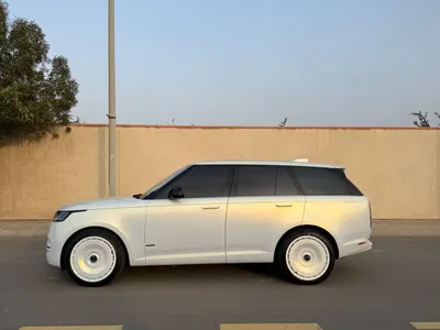 2023 لاند روفر رينج روفر فوج اوتوبيوغرافي