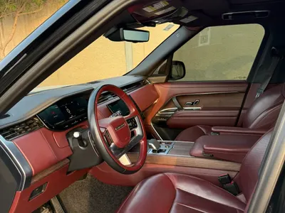 2023 لاند روفر رينج روفر فوج اوتوبيوغرافي