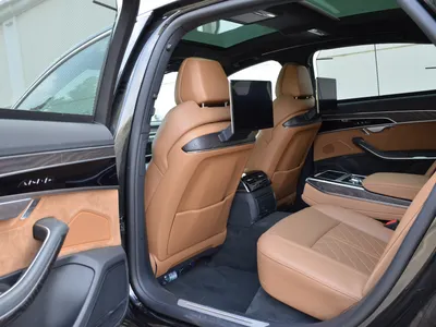 2021 اودي اي 8 ال 55تي اف اس أي